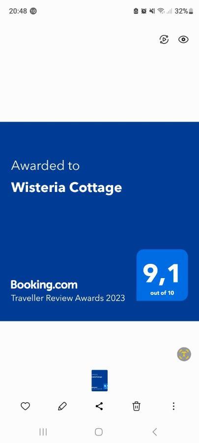 Wisteria Cottage Fleurines Екстер'єр фото